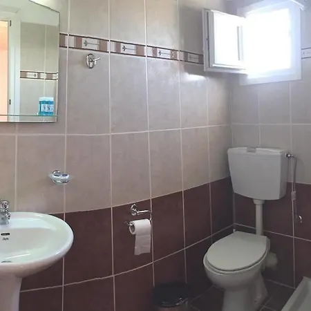 Morfoula's Apart-hotel 2*